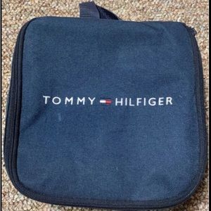 Tommy Hilfiger overnight men’s wash bag.